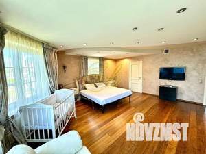 Дом 700м², 3-этажный, посуточно, 