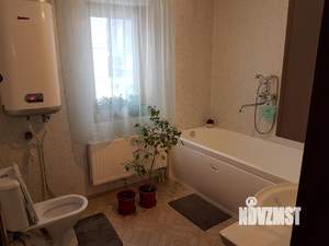 Дом 140м², 2-этажный, на длительный срок, 