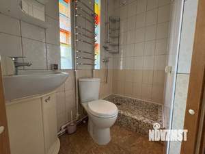 Дом 140м², 2-этажный, на длительный срок, 