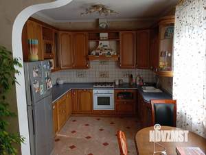 Дом 120м², 2-этажный, на длительный срок, 