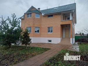 Дом 200м², 2-этажный, на длительный срок, 