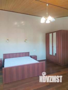 Таунхаус 190м², 4-этажный, на длительный срок, 