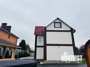 Дом 240м&sup2;, 3-этажный, посуточно, 