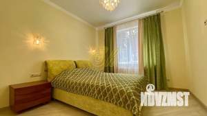 Дом 350м², 2-этажный, посуточно, 