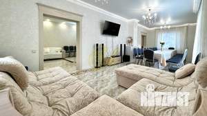 Дом 550м&sup2;, 2-этажный, посуточно, 