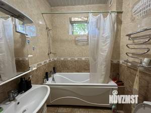 Дом 150м², 2-этажный, на длительный срок, 