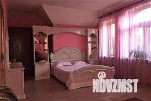 Дом 400м², 2-этажный, посуточно, 