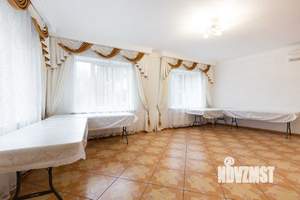 Дом 762м&sup2;, 3-этажный, посуточно, 