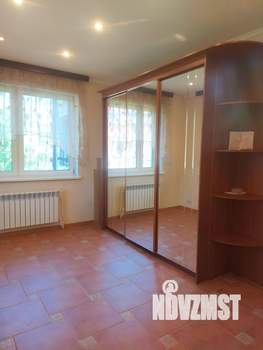 Таунхаус 190м², 4-этажный, на длительный срок, 