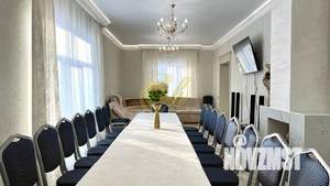 Дом 550м&sup2;, 2-этажный, посуточно, 