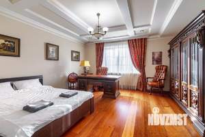 Дом 680м², 4-этажный, посуточно, 