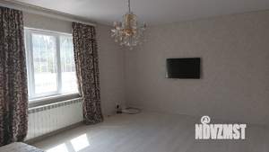 Дом 180м², 3-этажный, на длительный срок, 