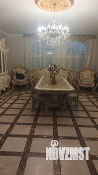 Дом 550м&sup2;, 3-этажный, на длительный срок, 