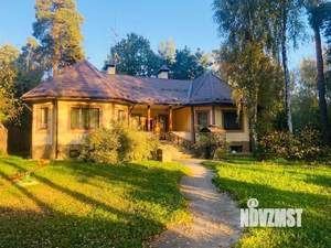 Дом 300м², 2-этажный, на длительный срок, 