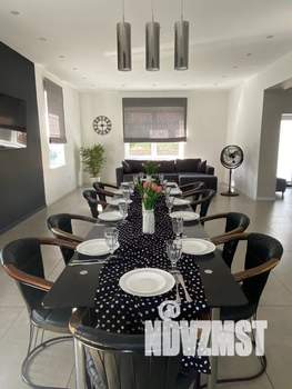 Дом 300м², 3-этажный, посуточно, 