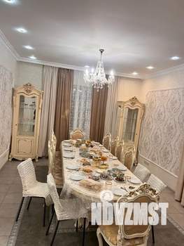 Дом 225м&sup2;, 2-этажный, посуточно, 