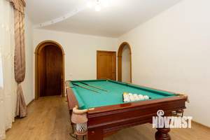 Дом 683м&sup2;, 3-этажный, посуточно, 