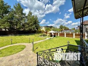 Дом 700м², 3-этажный, посуточно, 