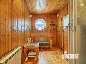 Дом 400м&sup2;, 3-этажный, посуточно, 