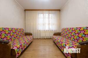 Дом 683м&sup2;, 3-этажный, посуточно, 