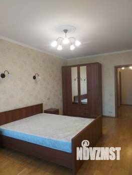 Таунхаус 190м², 4-этажный, на длительный срок, 