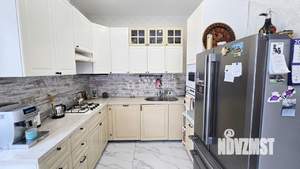 Дом 214м², 2-этажный, участок 5 сот.  