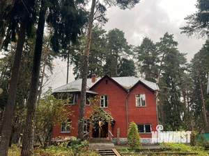 Дом 246м², 2-этажный, участок 7 сот.  