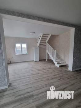Дом 175м², 2-этажный, участок 6 сот.  