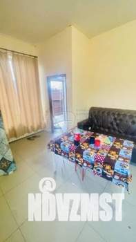 Дом 221м&sup2;, 2-этажный, участок 3 сот.  