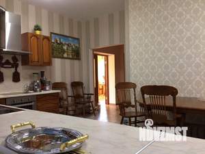 Дом 500м², 2-этажный, участок 19 сот.  