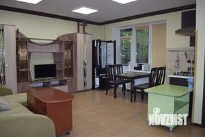 Таунхаус 89м², 2-этажный, участок 2 сот.  