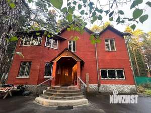 Дом 246м², 2-этажный, участок 7 сот.  