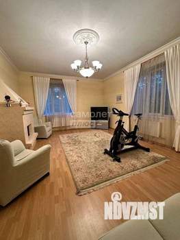 Дом 255м², 2-этажный, участок 11 сот.  