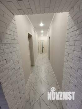 Коттедж 180м², 2-этажный, участок 9 сот.  