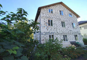 Дом 264м², 2-этажный, участок 5 сот.  