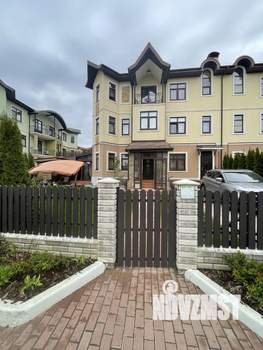 Дом 300м², 3-этажный, участок 3 сот.  