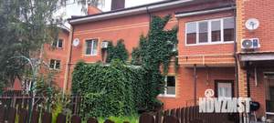 Дом 180м², 4-этажный, участок 2 сот.  