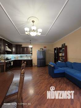 Дом 340м², 2-этажный, участок 8 сот.  