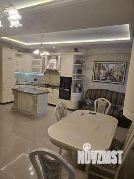 Таунхаус 225м&sup2;, 3-этажный, участок 3 сот.  