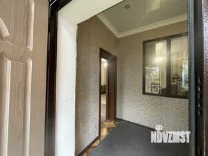 Коттедж 328м², 3-этажный, участок 6 сот.  