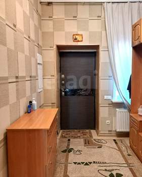 Дом 195м², 2-этажный, участок 5 сот.  