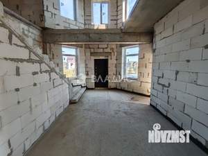 Дом 717м², 2-этажный, участок 8 сот.  