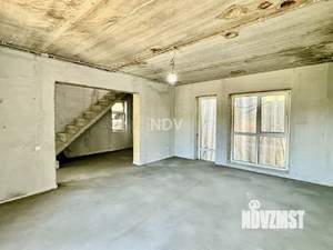 Дом 93м&sup2;, 2-этажный, участок 4 сот.  