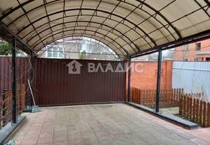 Дом 450м², 3-этажный, участок 12 сот.  