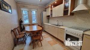 Таунхаус 130м², 3-этажный, участок 2 сот.  