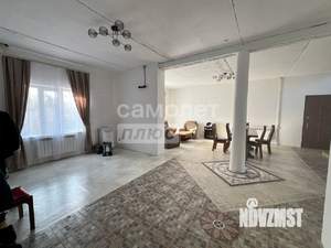 Дом 270м&sup2;, 3-этажный, участок 9 сот.  