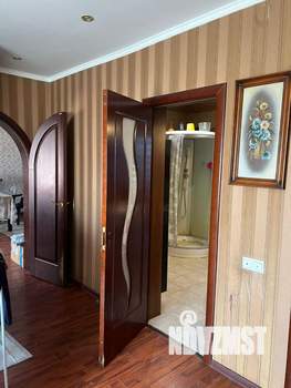 Дом 120м², 2-этажный, участок 6 сот.  