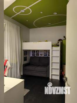 Дом 180м&sup2;, 4-этажный, участок 2 сот.  