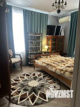 Коттедж 250м², 2-этажный, участок 7 сот.  