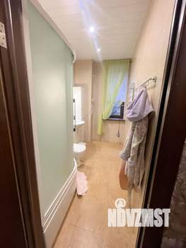 Дом 240м², 3-этажный, участок 6 сот.  
